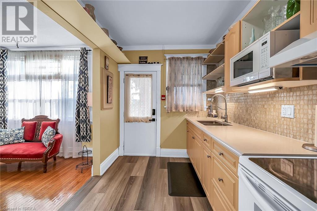 54 Dufferin Avenue Unit# 5, Brantford, Ontario  N3T 4P5 - Photo 16 - 40669733