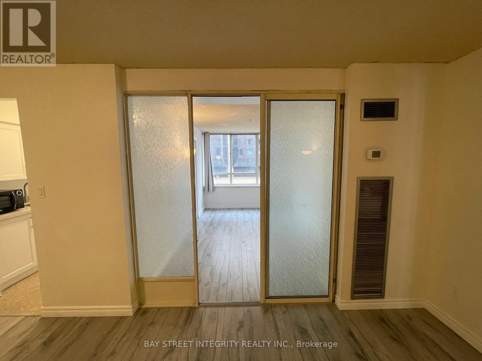 410 - 633 Bay Street, Toronto, Ontario  M5G 2G4 - Photo 7 - C9769380