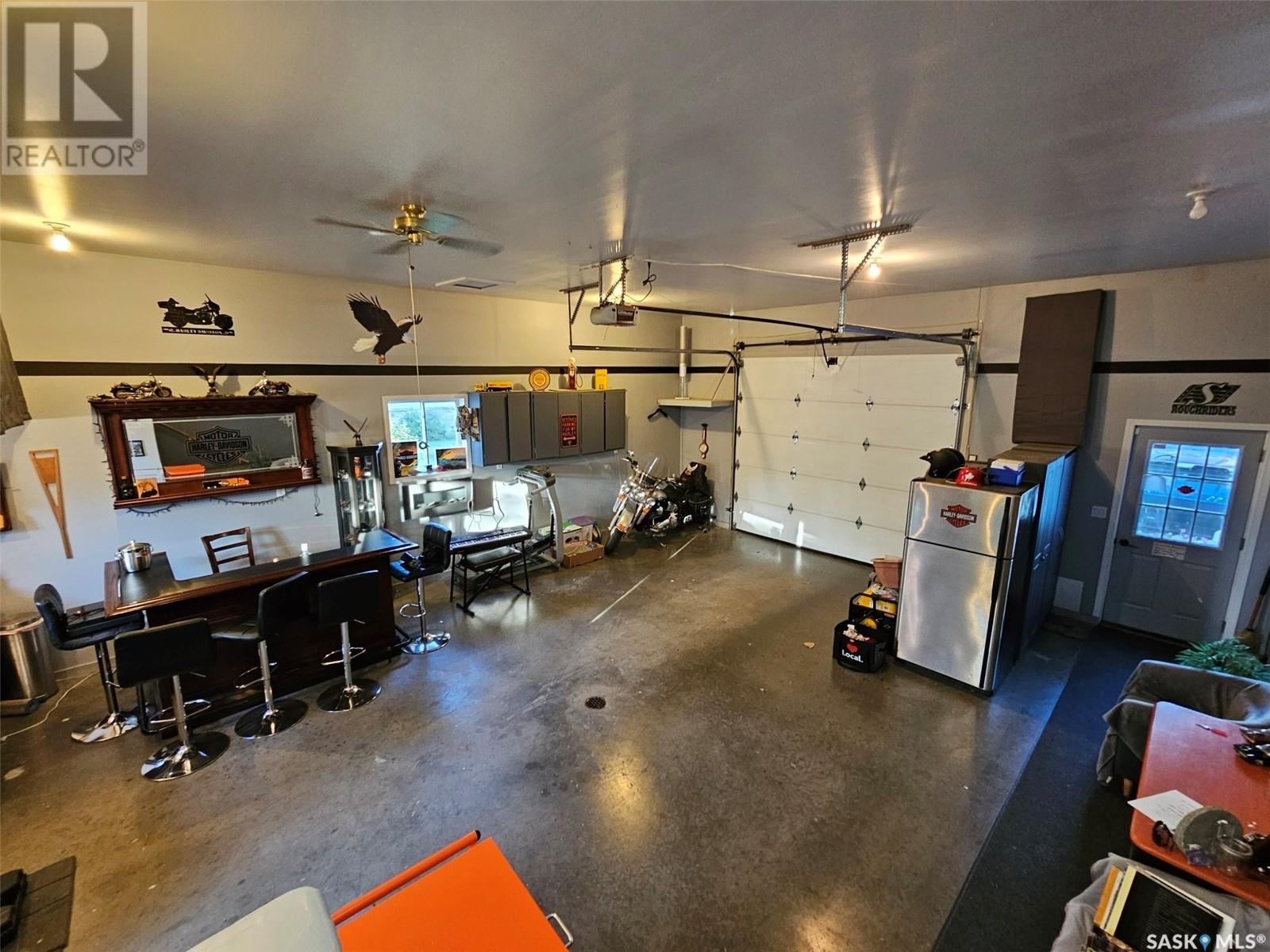 220 Fifth Street, Carnduff, Saskatchewan  S0C 0S0 - Photo 7 - SK984536