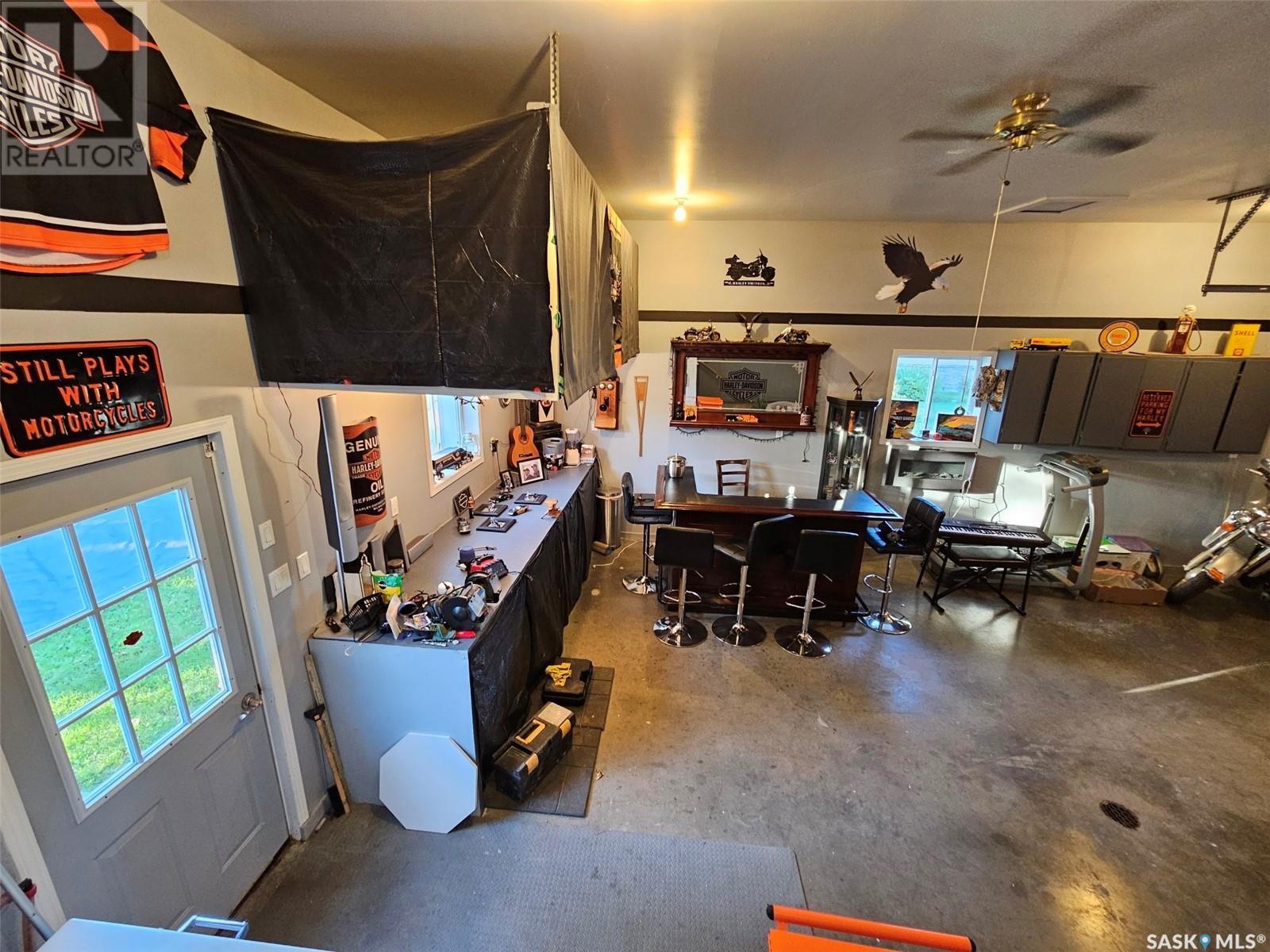 220 Fifth Street, Carnduff, Saskatchewan  S0C 0S0 - Photo 8 - SK984536