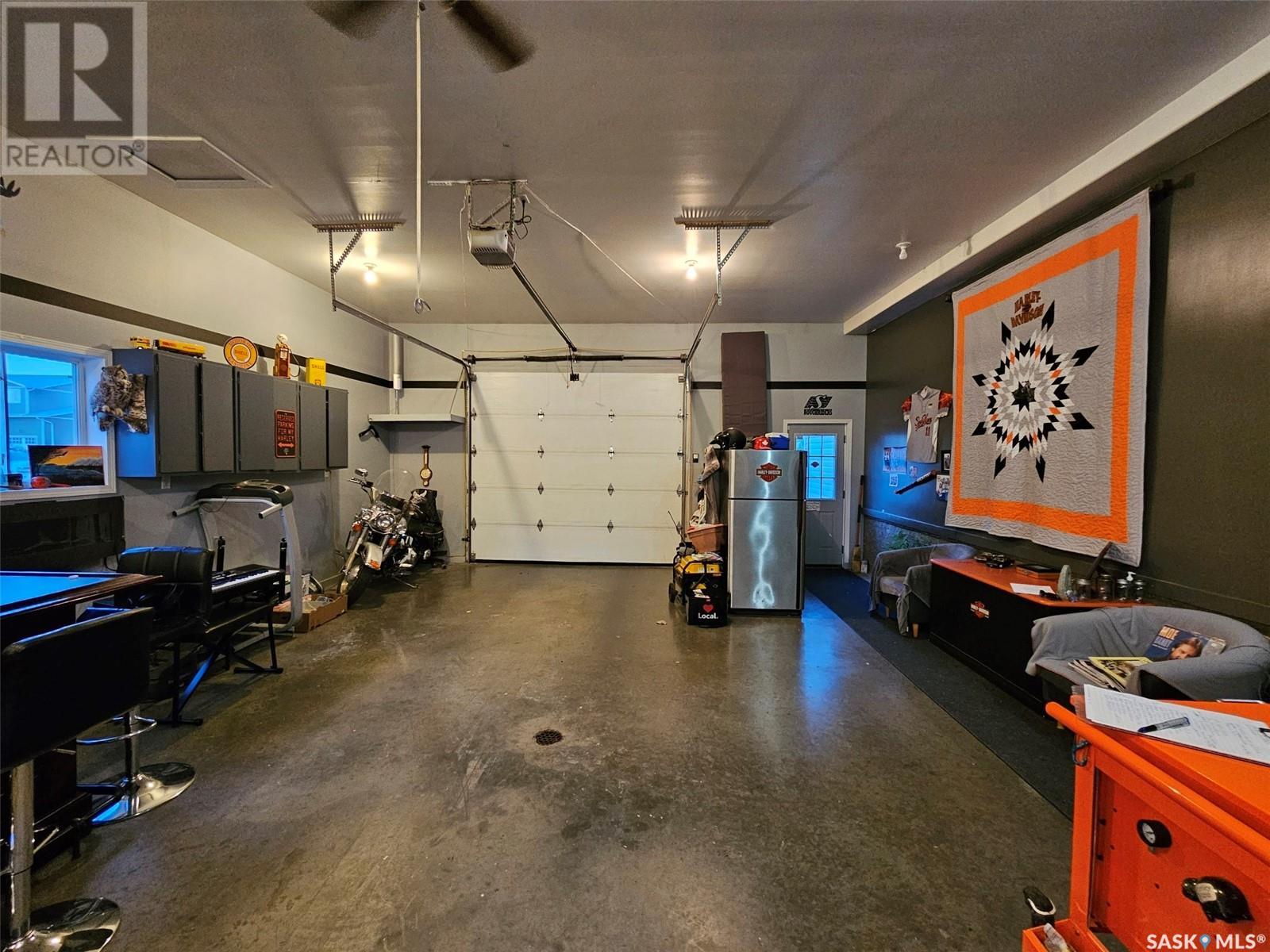 220 Fifth Street, Carnduff, Saskatchewan  S0C 0S0 - Photo 41 - SK984536