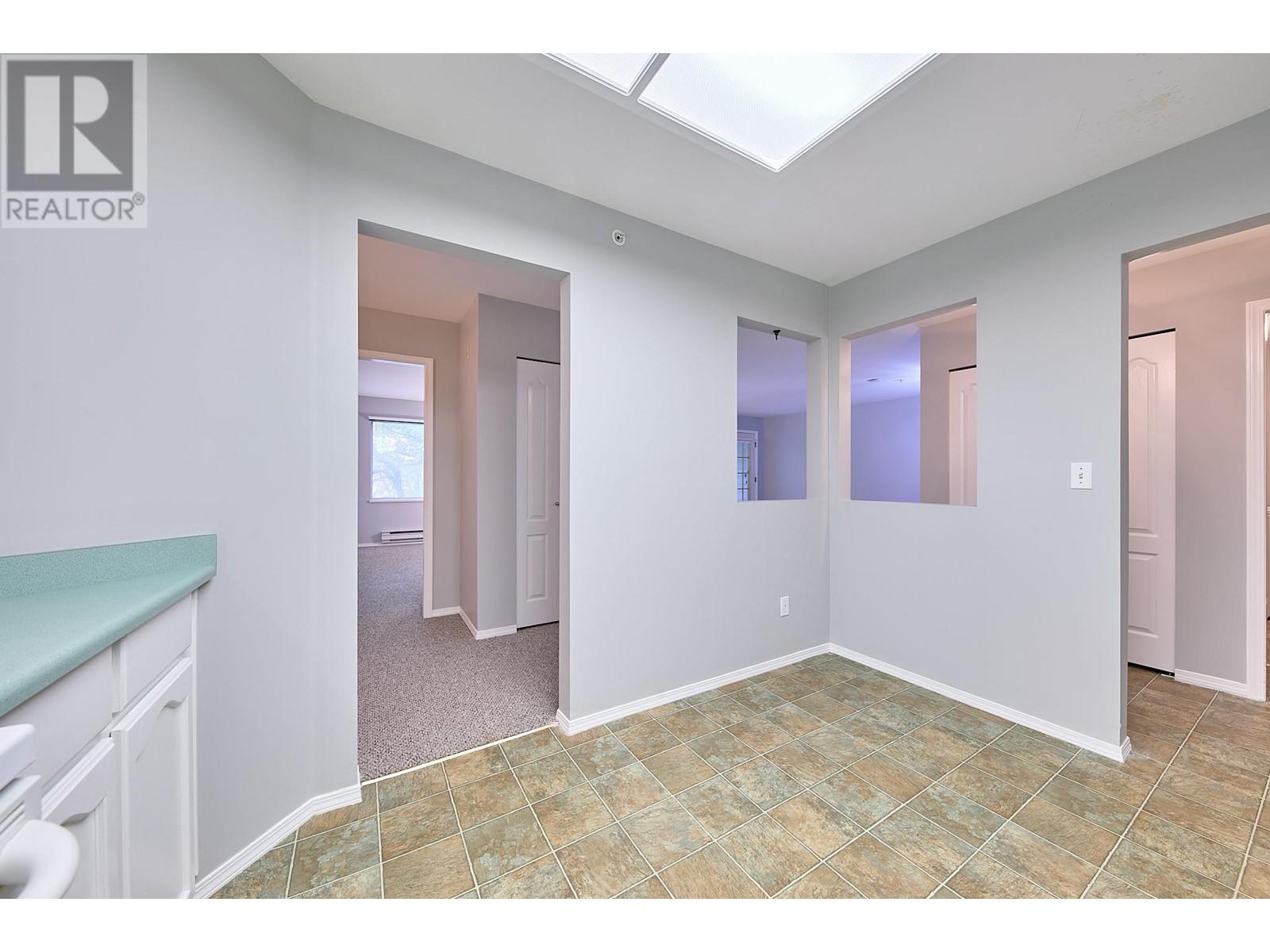 305 19236 Ford Road, Pitt Meadows, British Columbia V3Y 2K1 - Photo 12 - R2937800