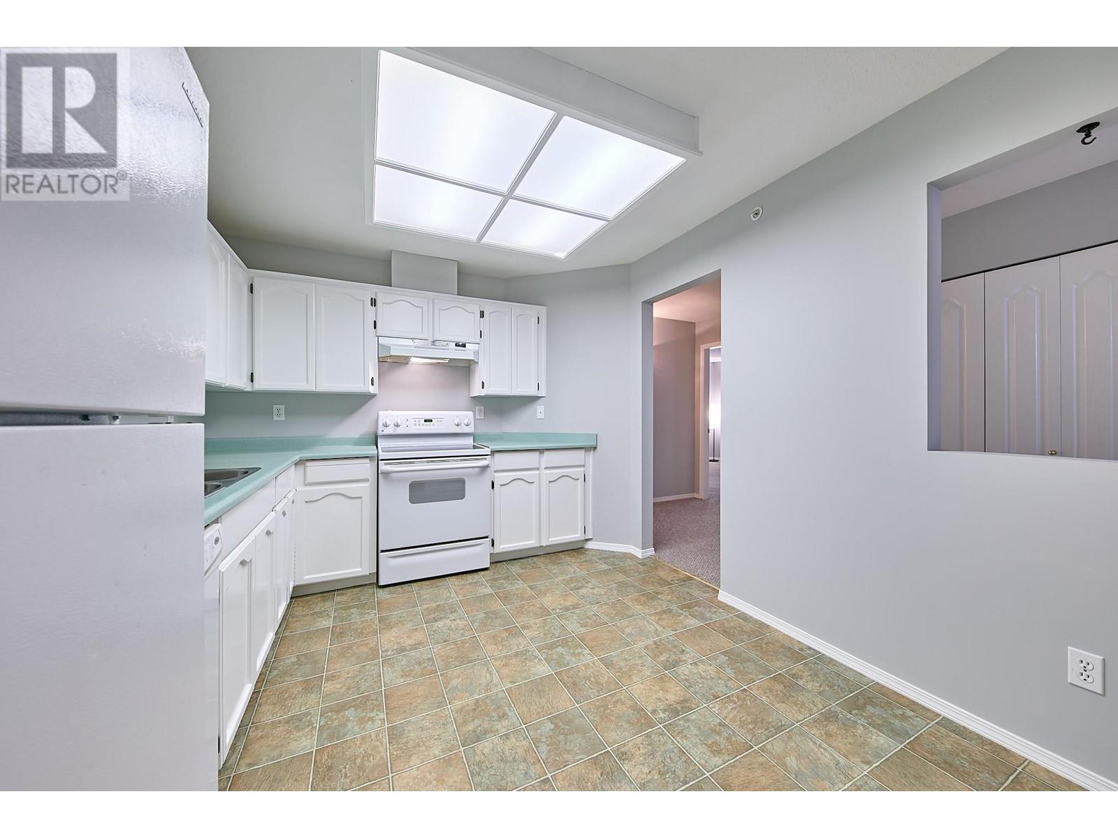 305 19236 Ford Road, Pitt Meadows, British Columbia V3Y 2K1 - Photo 13 - R2937800