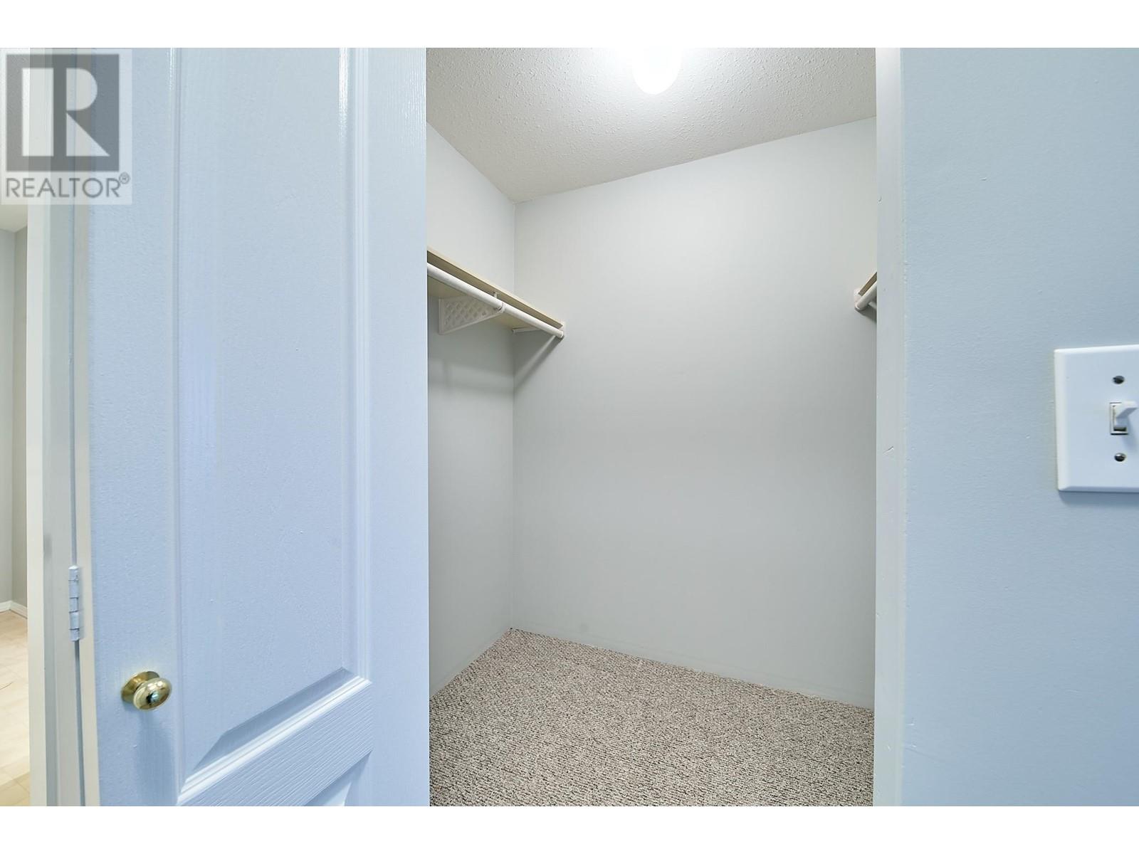 305 19236 Ford Road, Pitt Meadows, British Columbia V3Y 2K1 - Photo 18 - R2937800