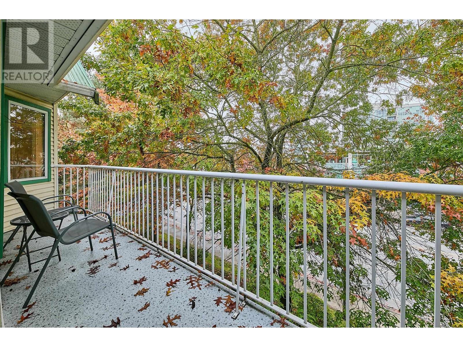 305 19236 Ford Road, Pitt Meadows, British Columbia V3Y 2K1 - Photo 9 - R2937800