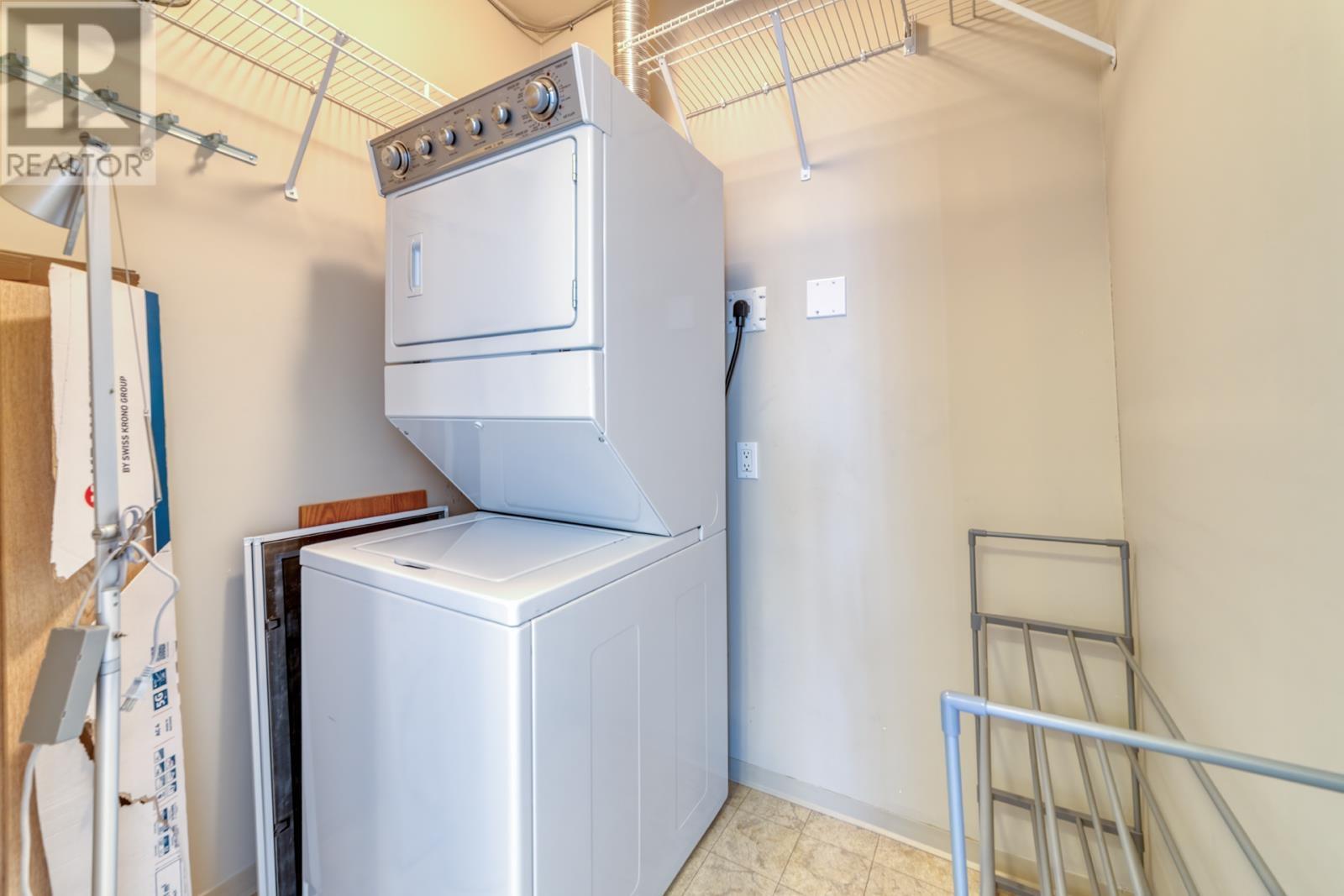 Listing Picture 22 of 30 : 803 9298 UNIVERSITY CRESCENT, Burnaby / 本拿比 - 魯藝地產 Yvonne Lu Group - MLS Medallion Club Member