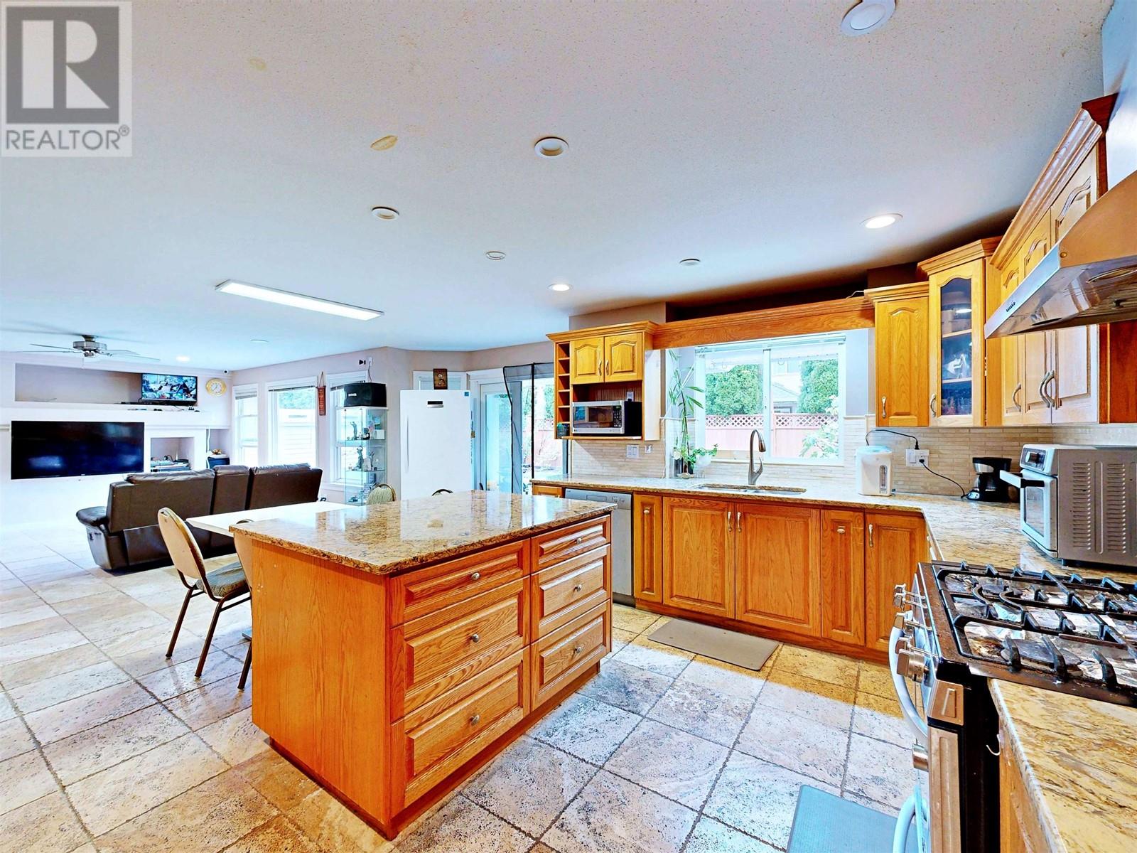 12730 227 Street, Maple Ridge, British Columbia  V2X 6K6 - Photo 9 - R2938797