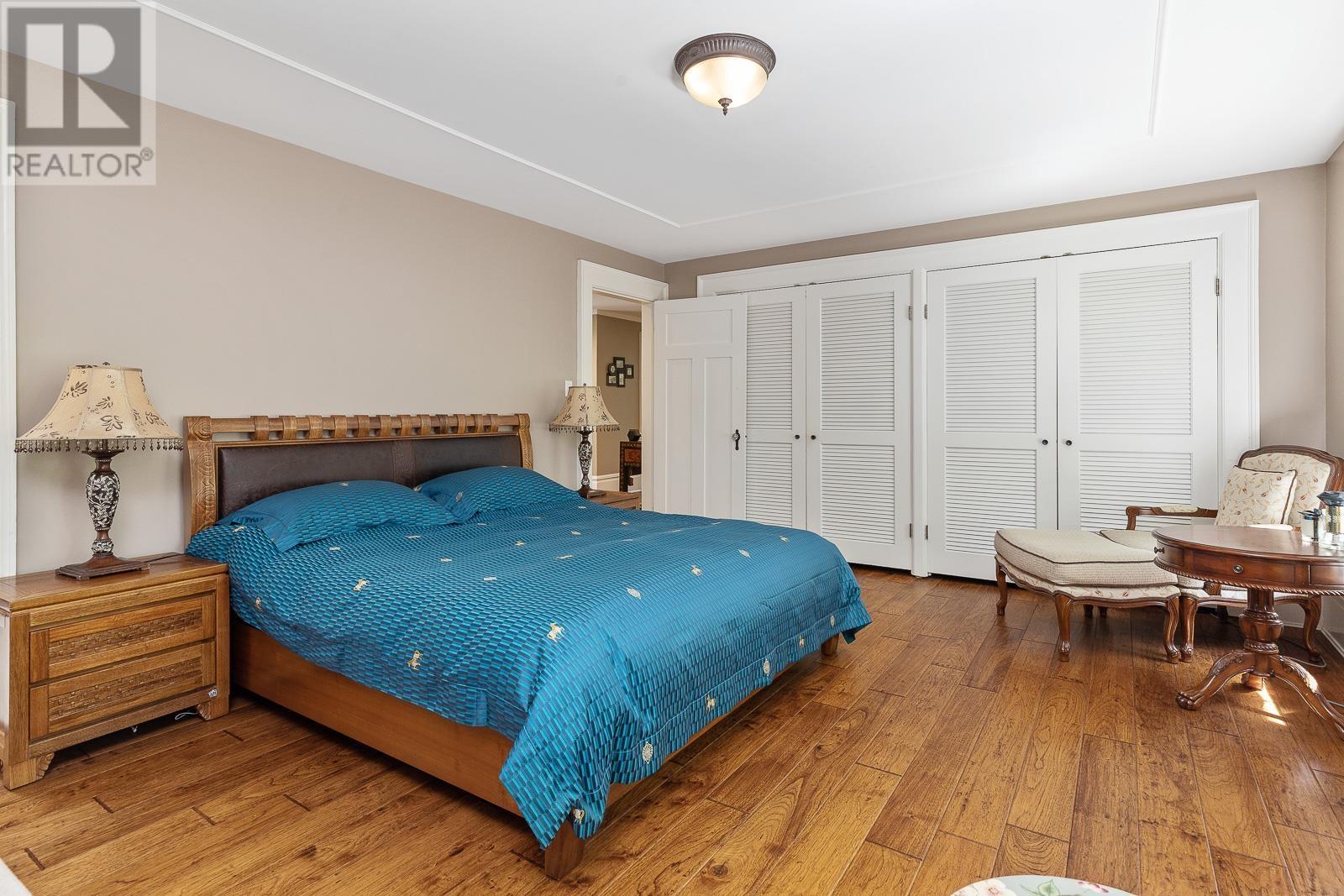 Listing Picture 24 of 40 : 1649 W 29TH AVENUE, Vancouver / 溫哥華 - 魯藝地產 Yvonne Lu Group - MLS Medallion Club Member