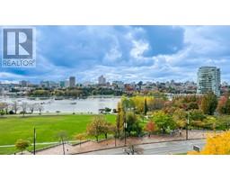 802 388 DRAKE STREET, Vancouver, British Columbia