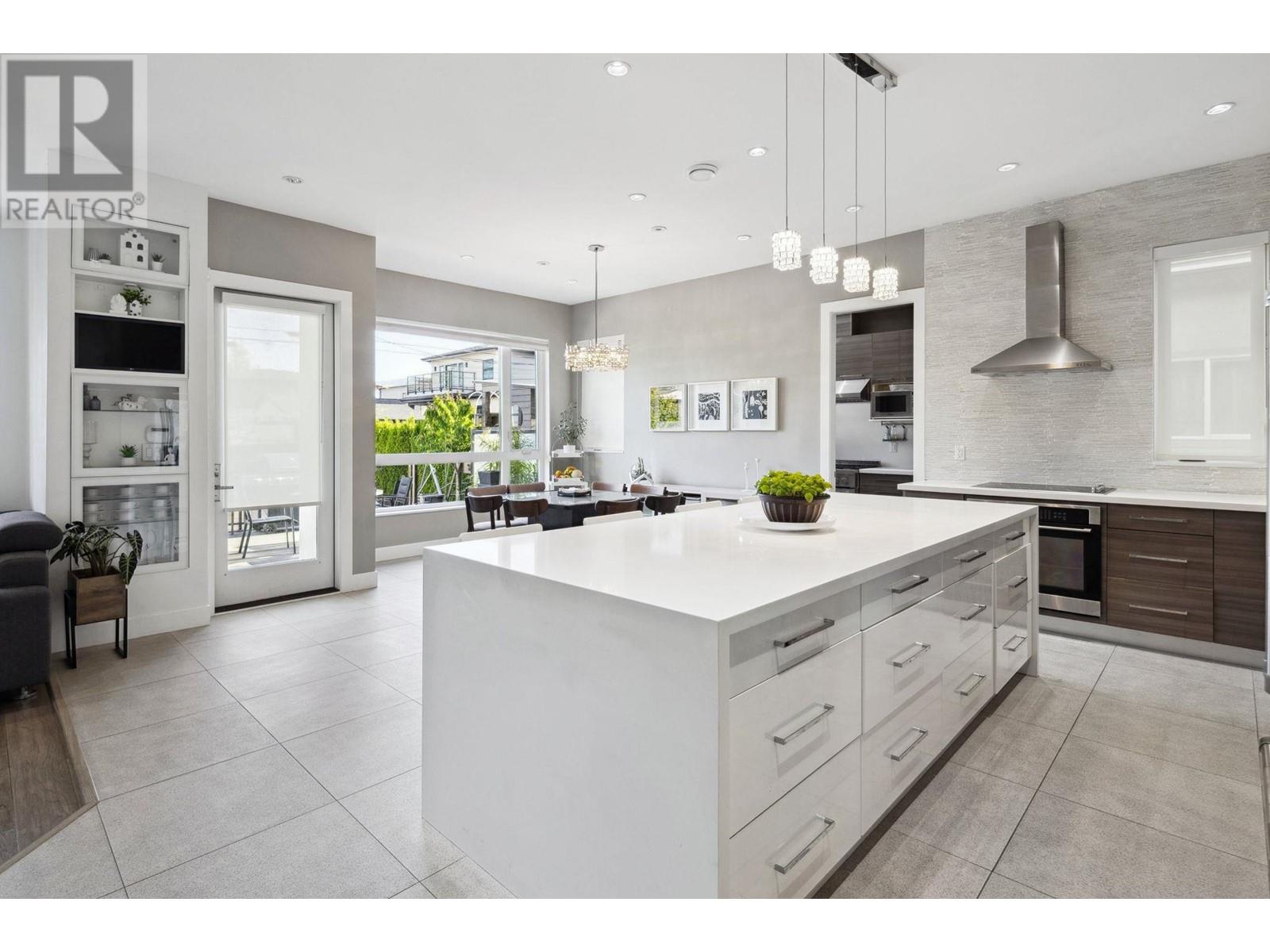 4024 Oxford Street, Burnaby, British Columbia  V5C 1C6 - Photo 11 - R2940446
