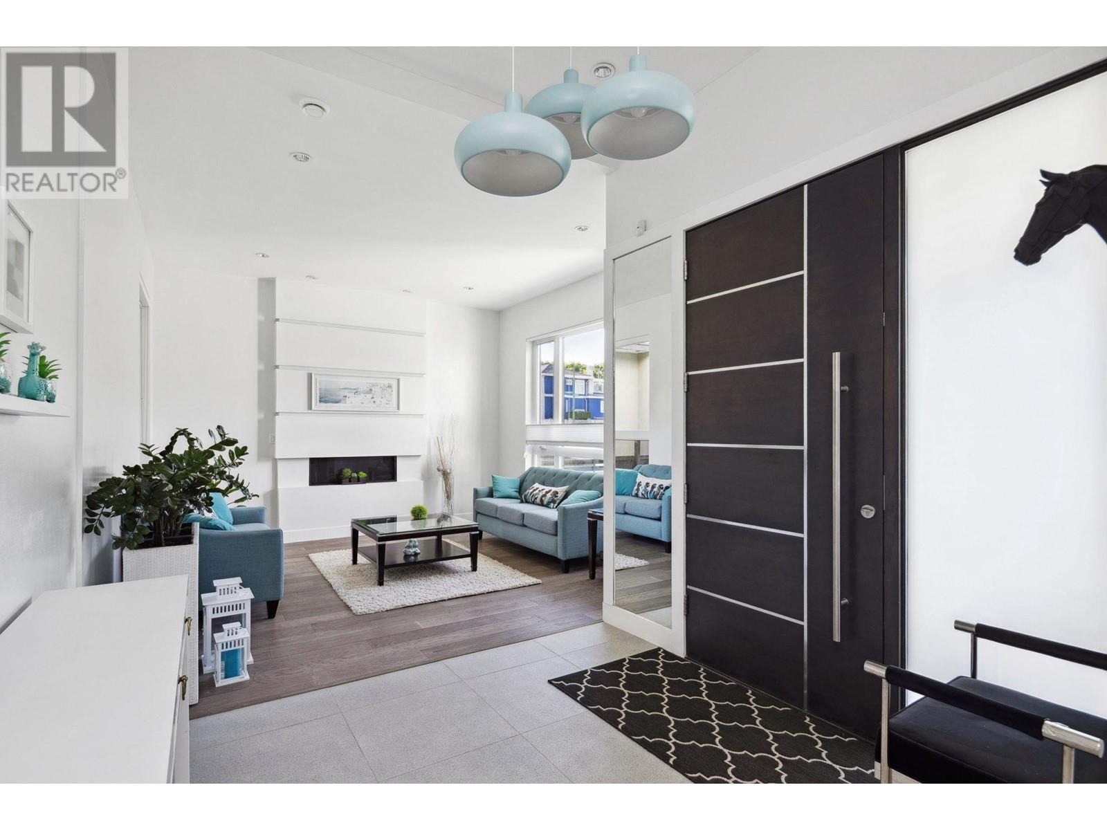 4024 Oxford Street, Burnaby, British Columbia  V5C 1C6 - Photo 8 - R2940446