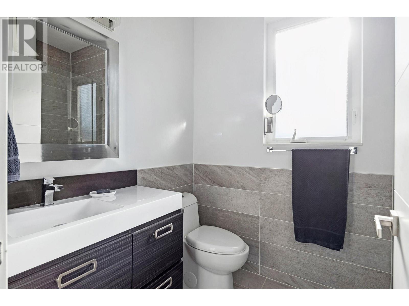 4024 Oxford Street, Burnaby, British Columbia  V5C 1C6 - Photo 31 - R2940446