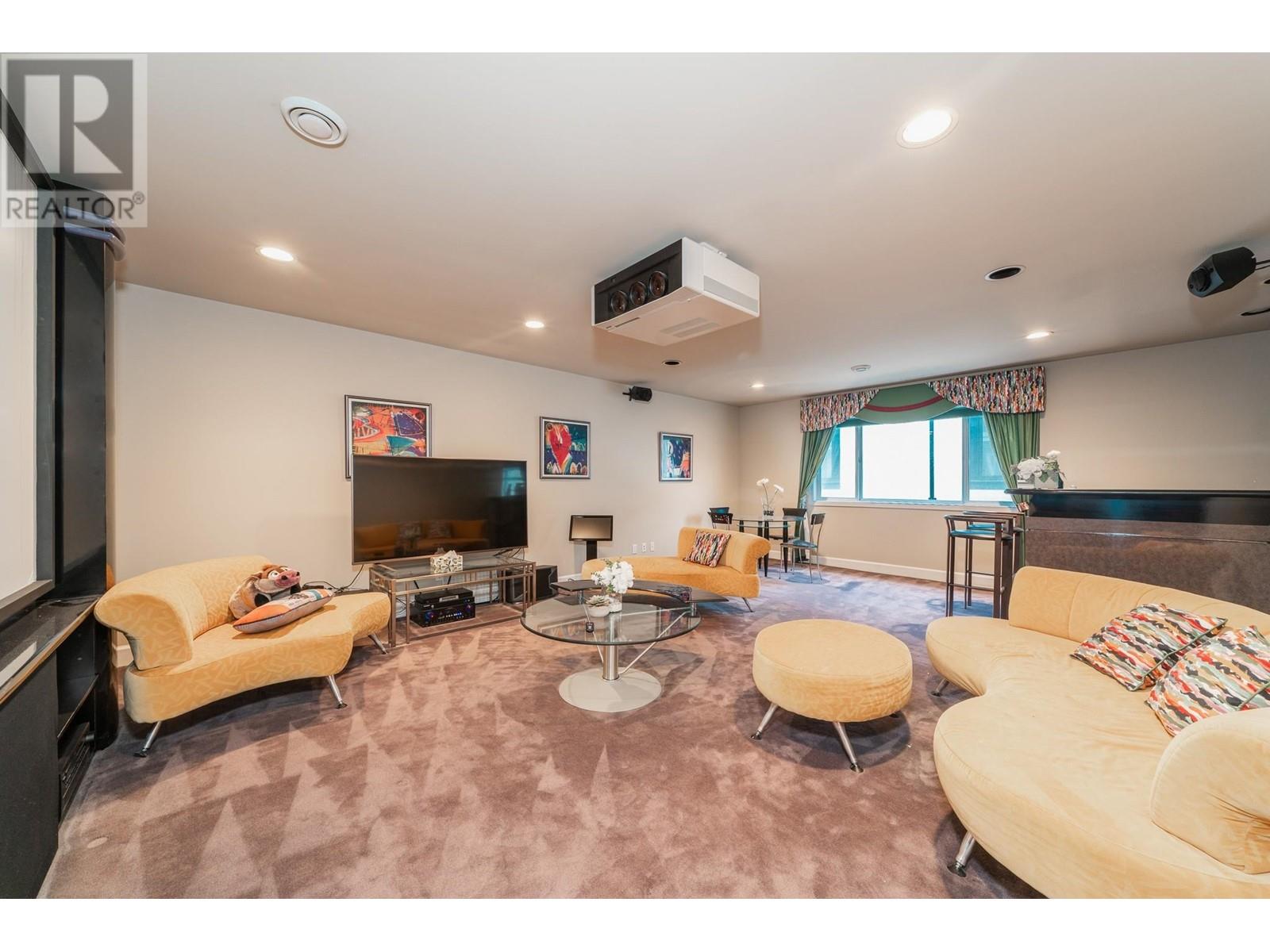 Listing Picture 13 of 32 : 5851 GIBBONS DRIVE, Richmond / 烈治文 - 魯藝地產 Yvonne Lu Group - MLS Medallion Club Member