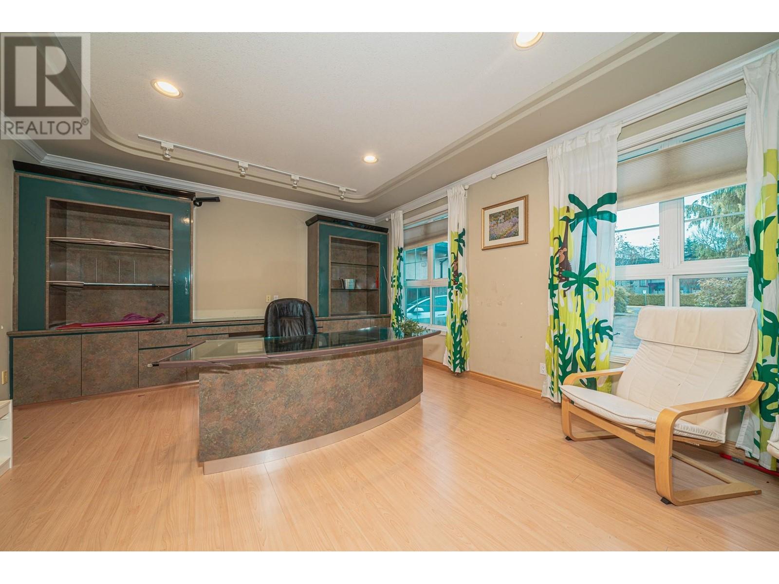 Listing Picture 26 of 32 : 5851 GIBBONS DRIVE, Richmond / 烈治文 - 魯藝地產 Yvonne Lu Group - MLS Medallion Club Member