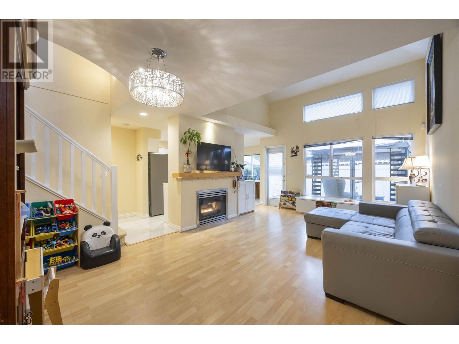 9 8000 HEATHER STREET