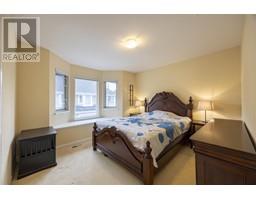 9 8000 HEATHER STREET