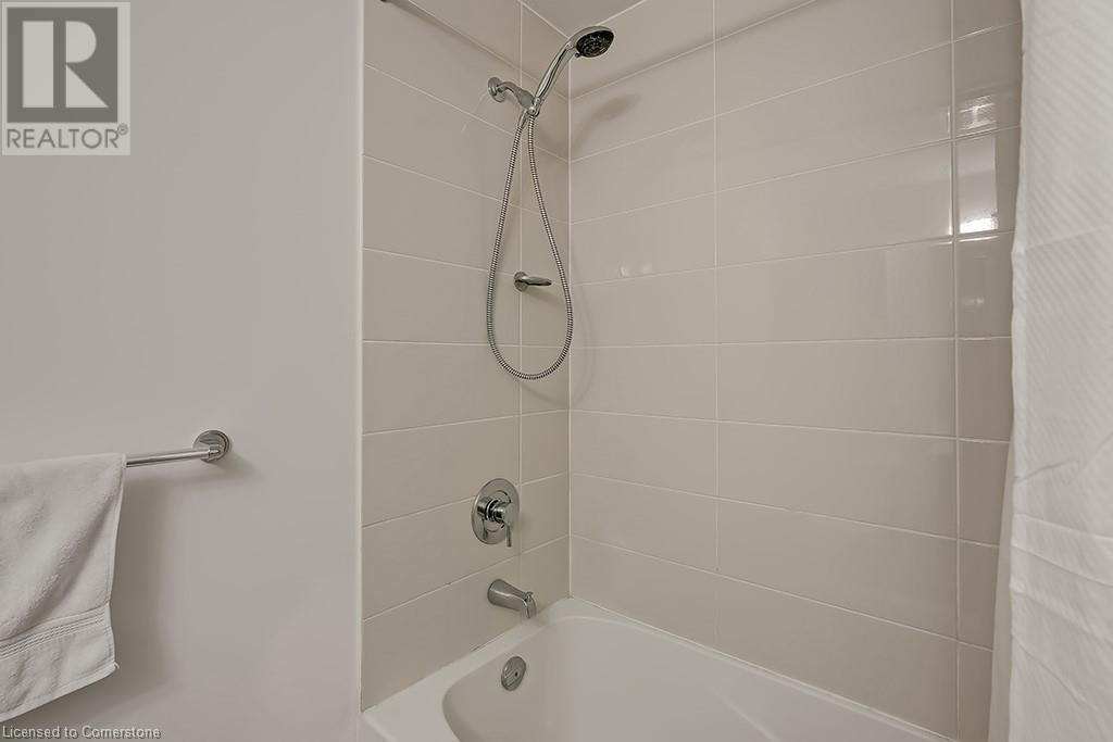 1940 Ironstone Drive Unit# 216, Burlington, Ontario  L7L 0E4 - Photo 19 - 40671136