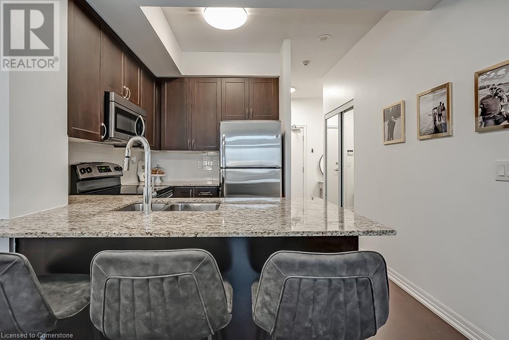 1940 Ironstone Drive Unit# 216, Burlington, Ontario  L7L 0E4 - Photo 6 - 40671136