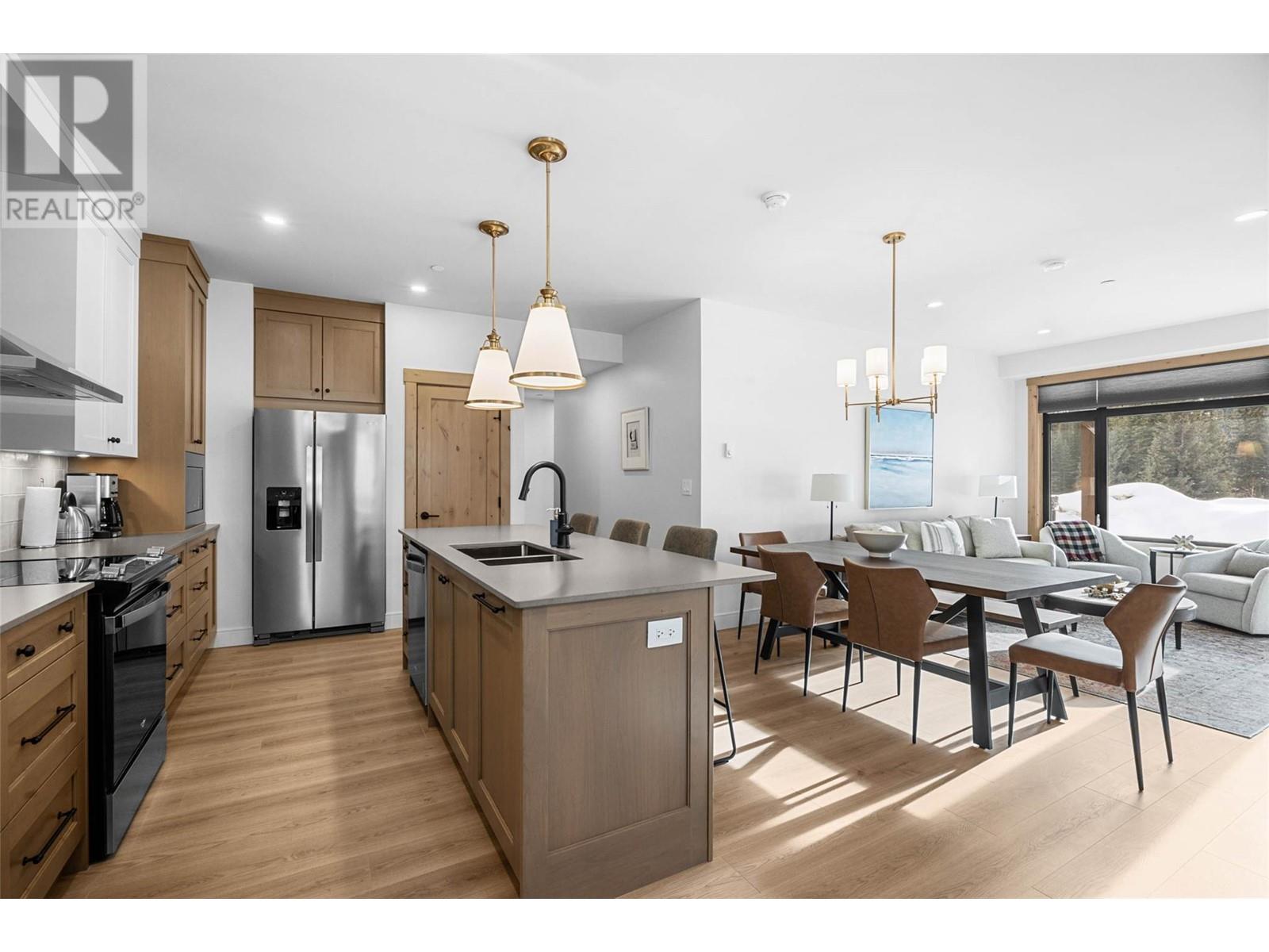 7005 Mcgillivray Lake Drive Unit# 10, Sun Peaks, British Columbia - Photo 3 - 180772