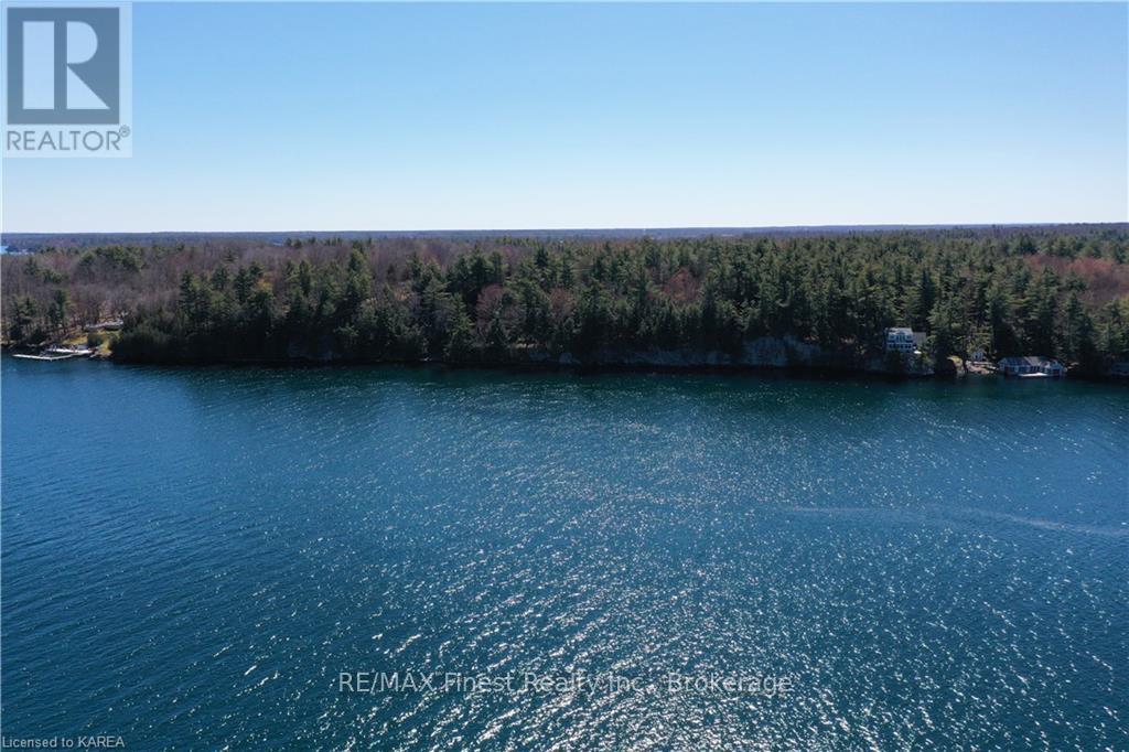 B Club Island, Leeds And The Thousand Islands (823 - Front Of Escott Twp), Ontario  K0E 1V0 - Photo 10 - X9410323