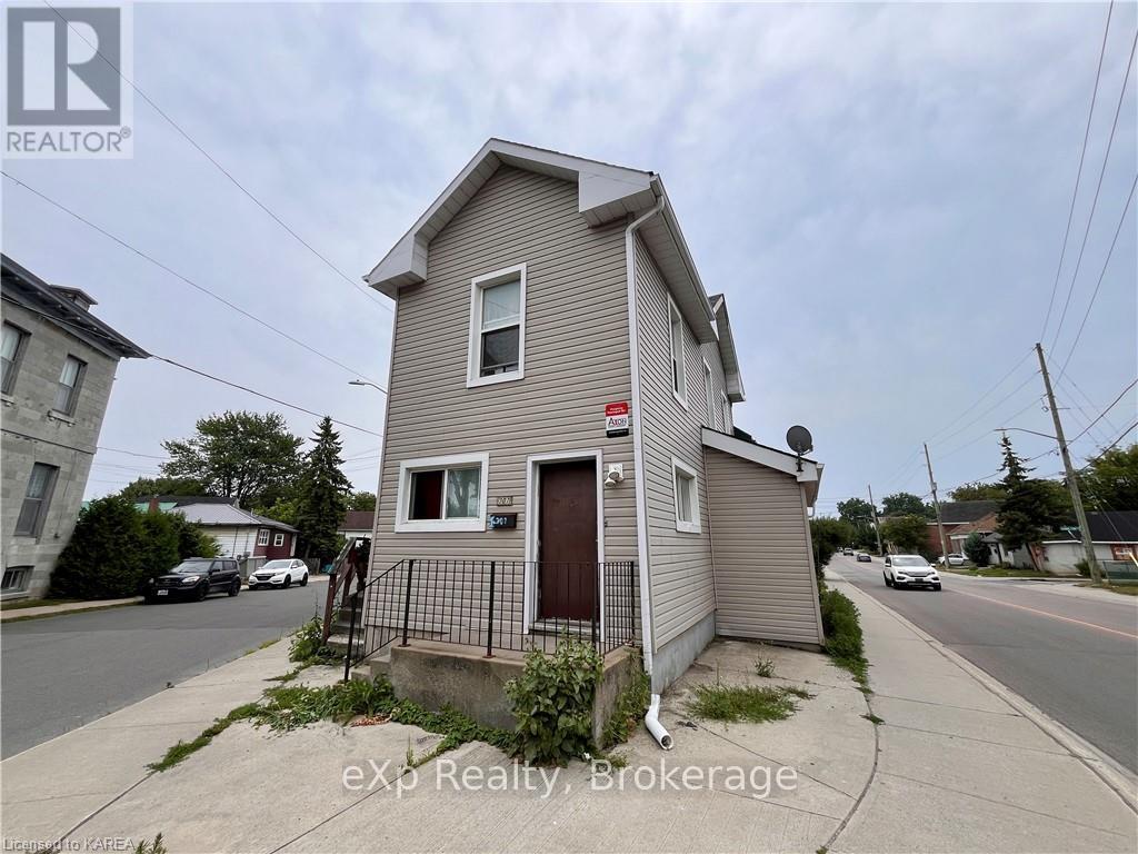 307 Division Street, Kingston (East Of Sir John A. Blvd), Ontario  K7K 3Z7 - Photo 1 - X9410769