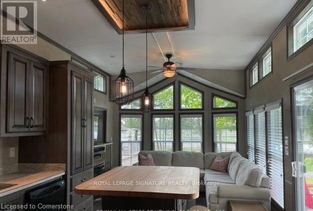 2152 County 36 Road Unit# 30, Kawartha Lakes, Ontario  K0M 1L0 - Photo 4 - 40670985