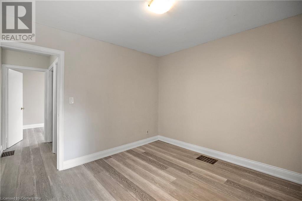 243 Holmesdale Avenue, Hamilton, Ontario  L8K 3M6 - Photo 14 - 40663463
