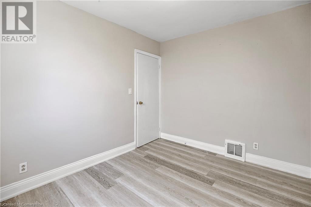 243 Holmesdale Avenue, Hamilton, Ontario  L8K 3M6 - Photo 17 - 40663463
