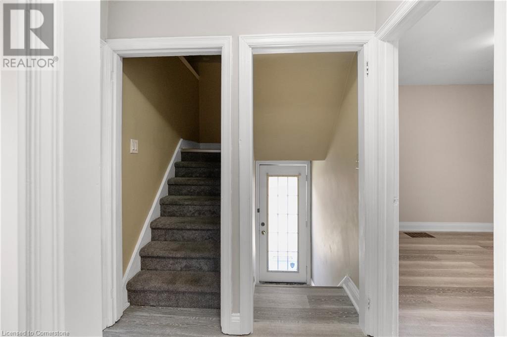 243 Holmesdale Avenue, Hamilton, Ontario  L8K 3M6 - Photo 18 - 40663463