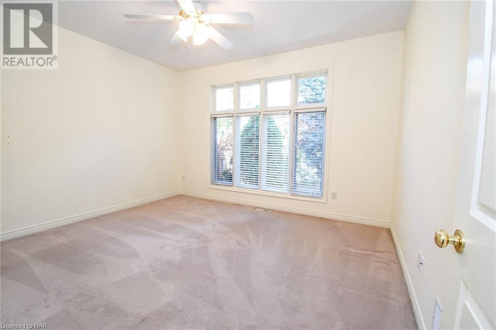 2290 Stonehaven Avenue, Niagara Falls, Ontario  L2J 4K1 - Photo 13 - 40669083