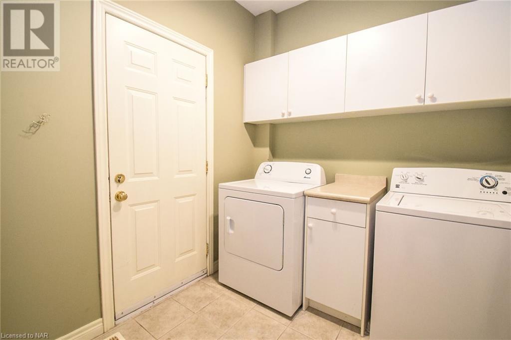 2290 Stonehaven Avenue, Niagara Falls, Ontario  L2J 4K1 - Photo 21 - 40669083