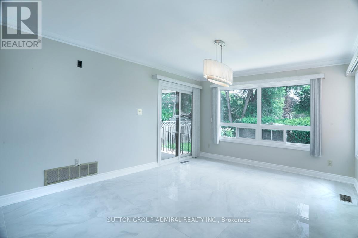 Main - 219 Connaught Avenue, Toronto, Ontario  M2M 1H6 - Photo 7 - C9770724