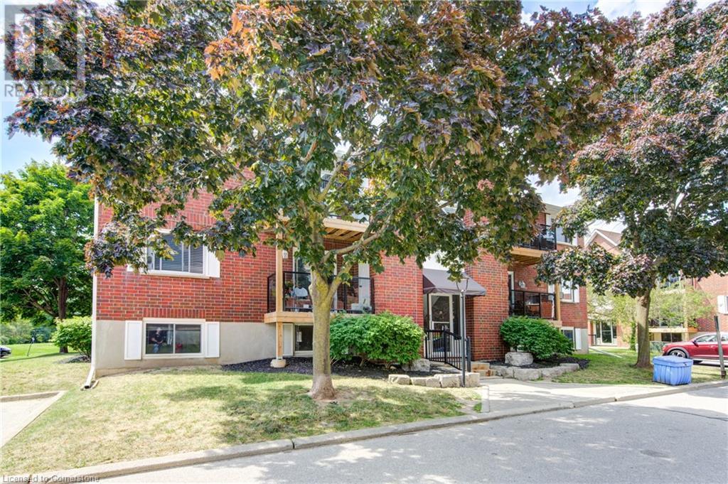 565 Greenfield Avenue Unit# 601, Kitchener, Ontario  N2C 2P4 - Photo 4 - 40667444
