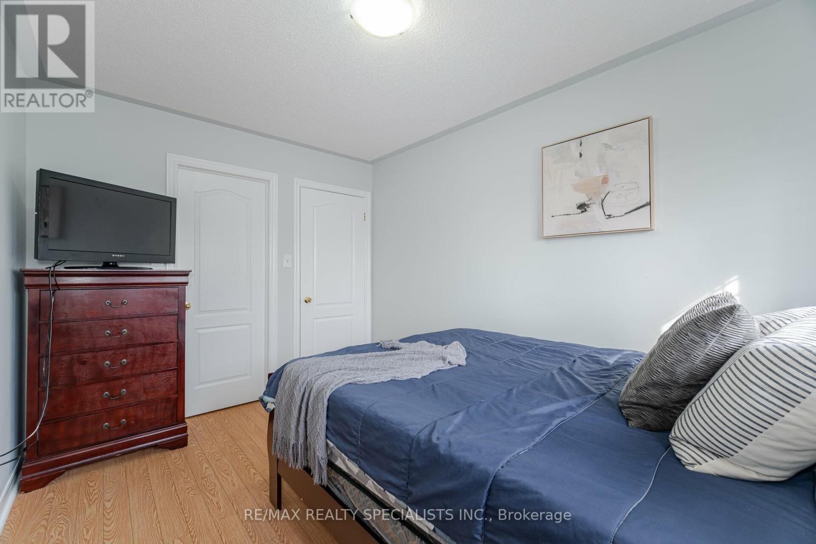 132 Tomabrook Crescent, Brampton (Sandringham-Wellington), Ontario  L6R 0V5 - Photo 34 - W9771588