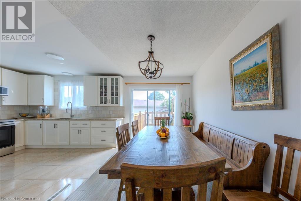 56 Raleigh Court, Hamilton, Ontario  L8W 1H1 - Photo 11 - 40671684