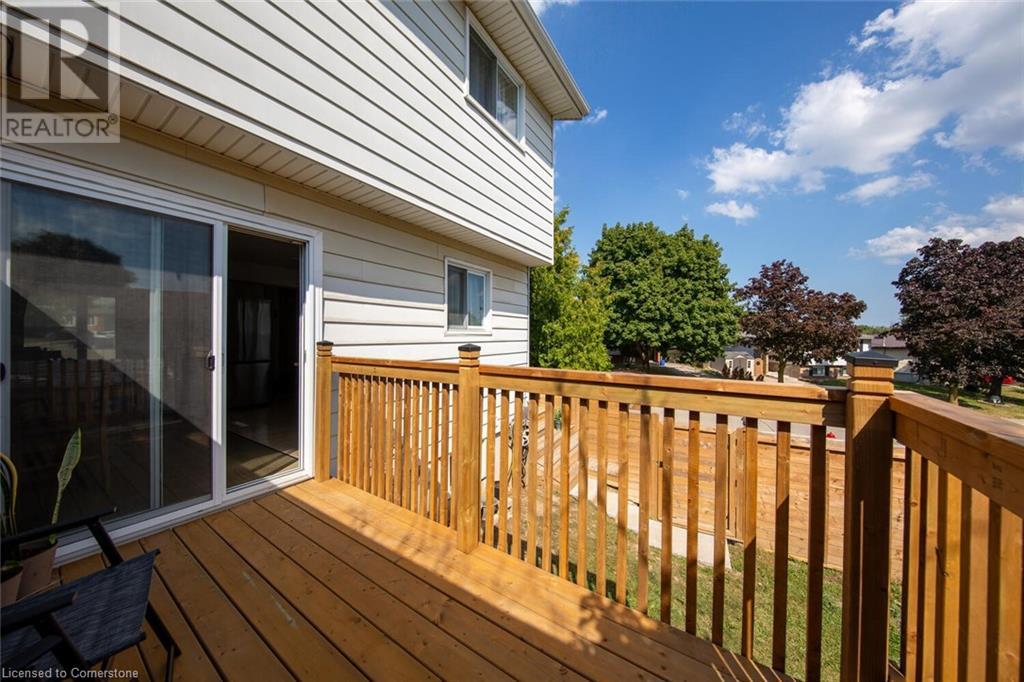 56 Raleigh Court, Hamilton, Ontario  L8W 1H1 - Photo 32 - 40671684