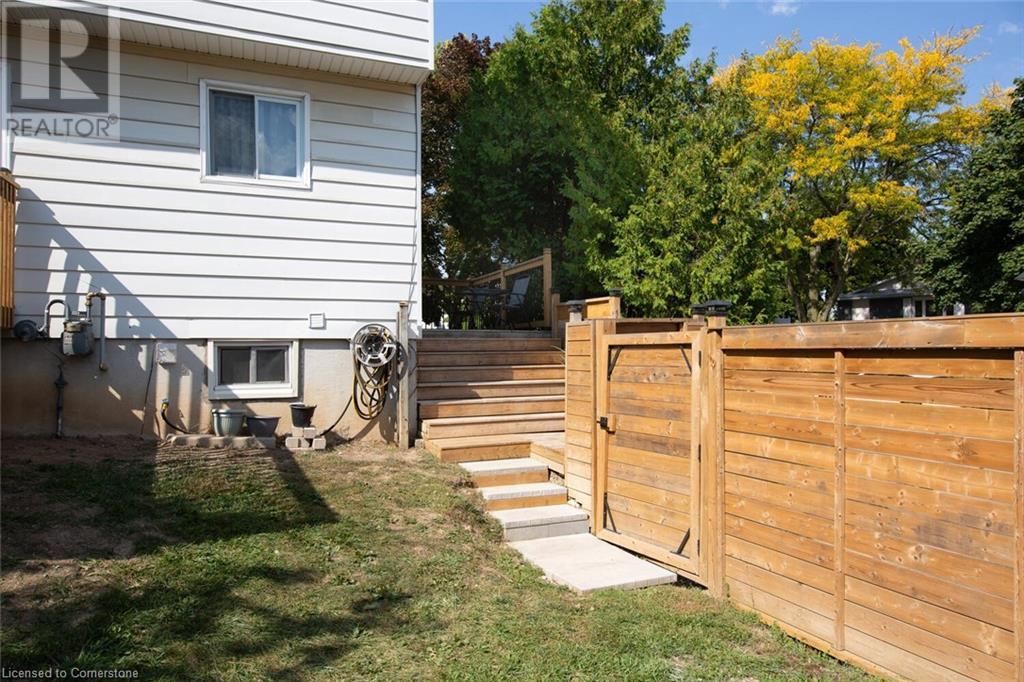 56 Raleigh Court, Hamilton, Ontario  L8W 1H1 - Photo 39 - 40671684