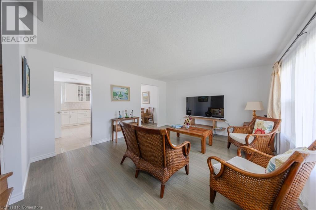 56 Raleigh Court, Hamilton, Ontario  L8W 1H1 - Photo 5 - 40671684