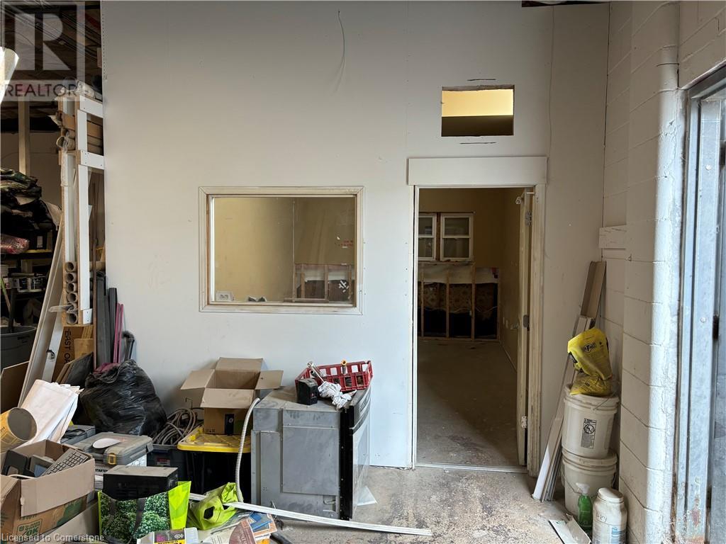 1254 Plains Road E Unit# 7a, Burlington, Ontario  L7S 1W6 - Photo 3 - XH4197091