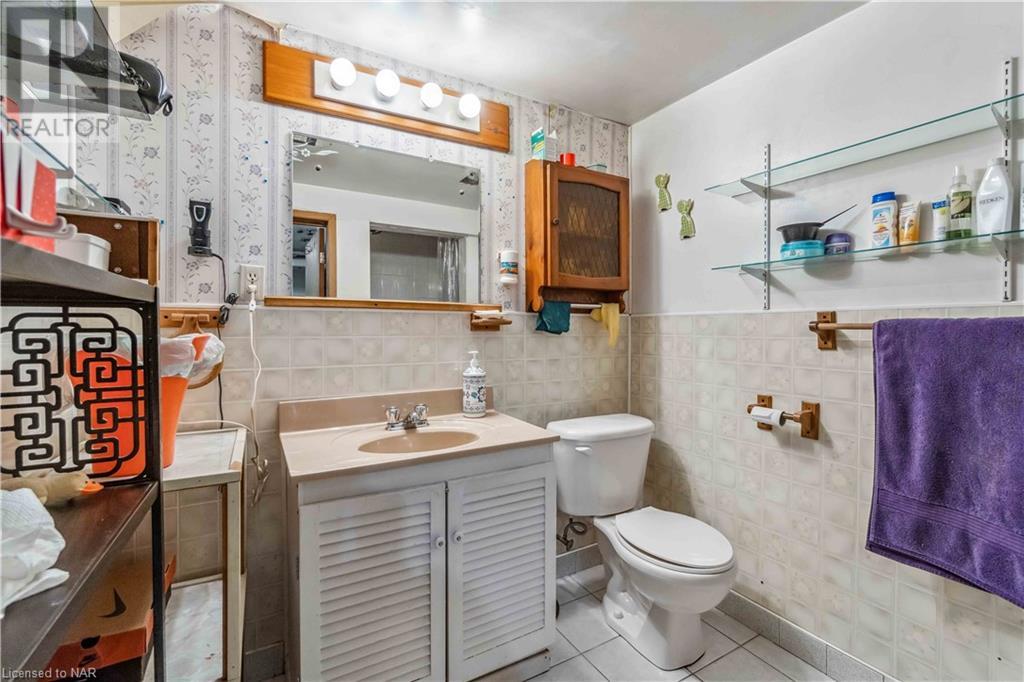 7812 Badger Road, Niagara Falls, Ontario  L2H 2J5 - Photo 34 - 40647036