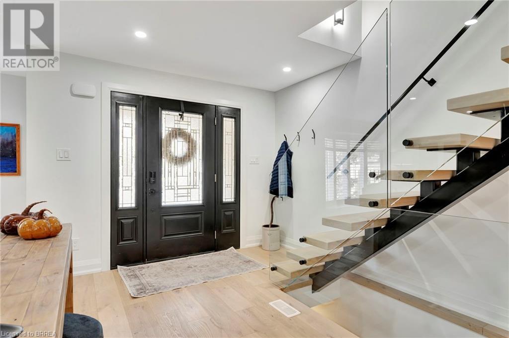 21 Franklin Street, Brantford, Ontario  N3R 1S9 - Photo 10 - 40638889