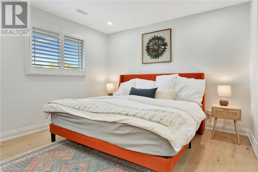 21 Franklin Street, Brantford, Ontario  N3R 1S9 - Photo 28 - 40638889