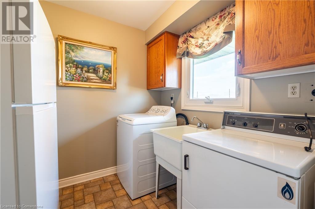 8560 Leeming Road, Mount Hope, Ontario  L0R 1W0 - Photo 15 - 40670893