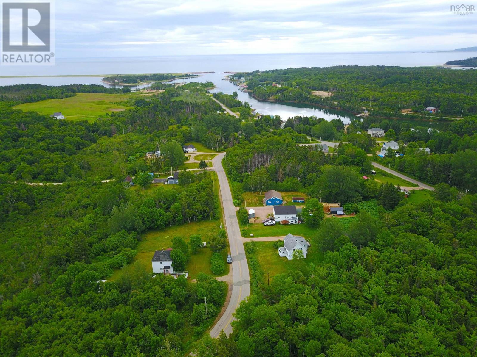 112 Mountain View Road, Dingwall, Nova Scotia  B0C 1G0 - Photo 5 - 202418365