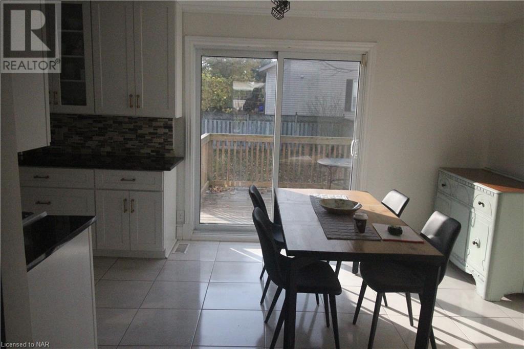 6398 Crawford Street, Niagara Falls, Ontario  L2E 5Z1 - Photo 23 - 40669829