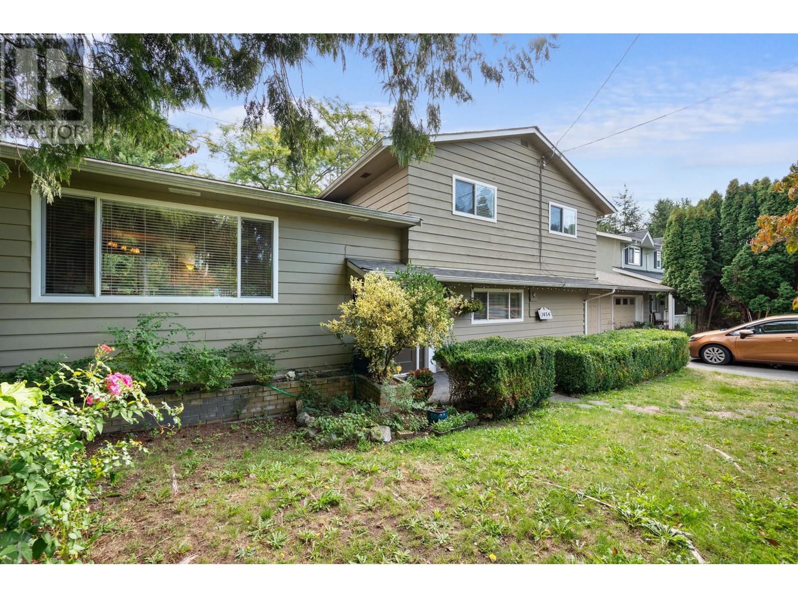 1454 53a Street, Delta, British Columbia  V4M 3E6 - Photo 1 - R2940429