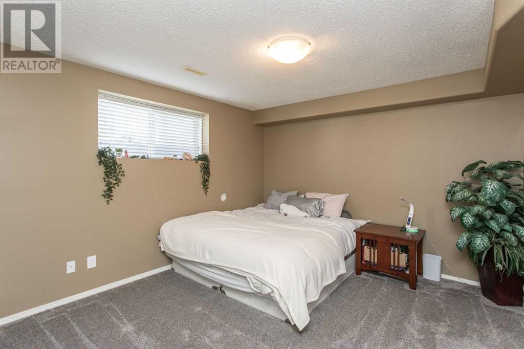 12 Valentine Crescent, Red Deer, Alberta  T4R 0G2 - Photo 34 - A2132555