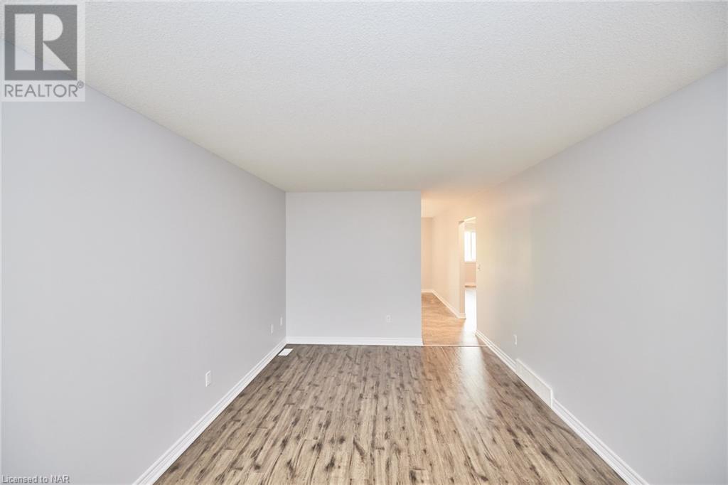 34 Bruce Street, Welland, Ontario  L3B 3R1 - Photo 12 - 40668002