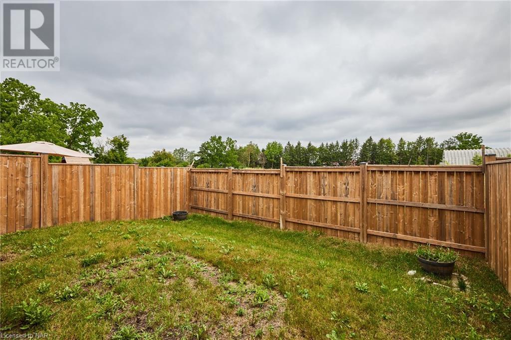 34 Bruce Street, Welland, Ontario  L3B 3R1 - Photo 2 - 40668002