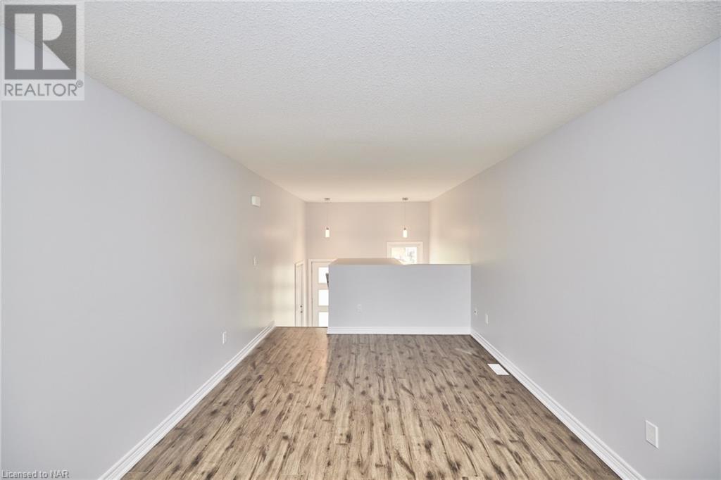 34 Bruce Street, Welland, Ontario  L3B 3R1 - Photo 7 - 40668002